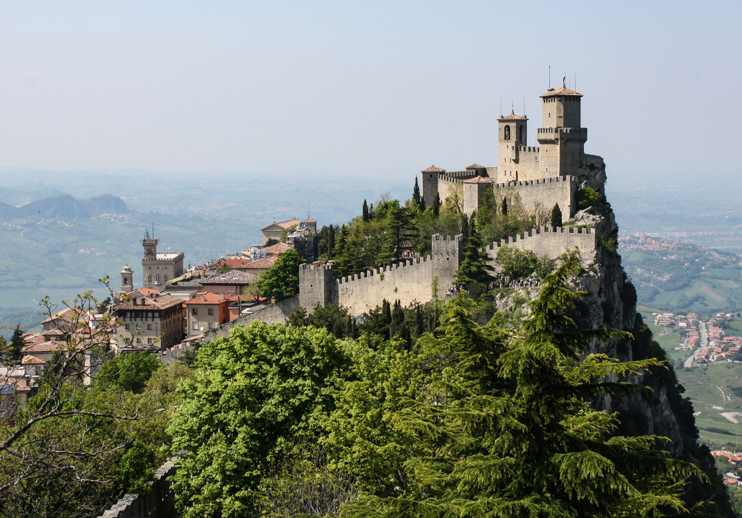 San Marino (SMR): Republic of San Marino becomes FORTE CULTURA Station