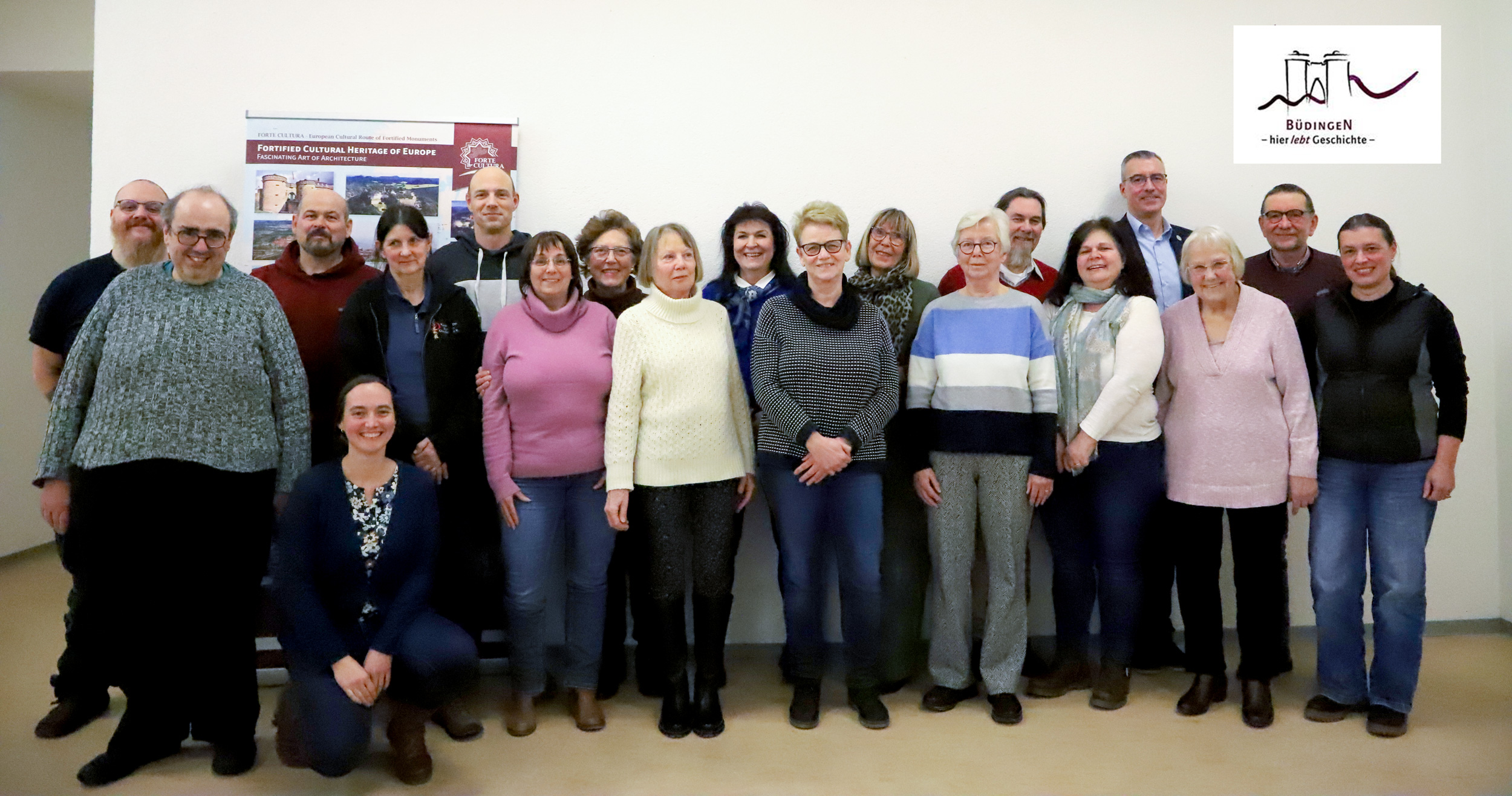 Gruppenbild der Gästefüherer*innnen der Festungsstatdt Büdingen (DE) während des FORTE CULTURA Guide-Workshops im Januar 2025